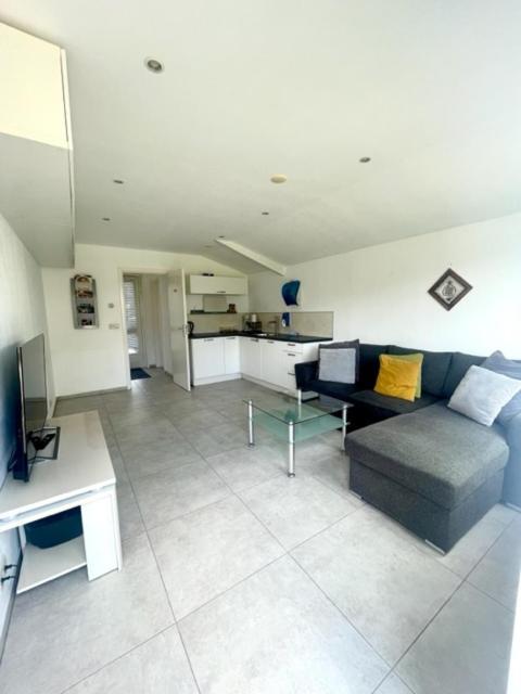 Holidayhome Zonnestraal 9P Amsterdam And The Beach Heerhugowaard Eksteriør billede